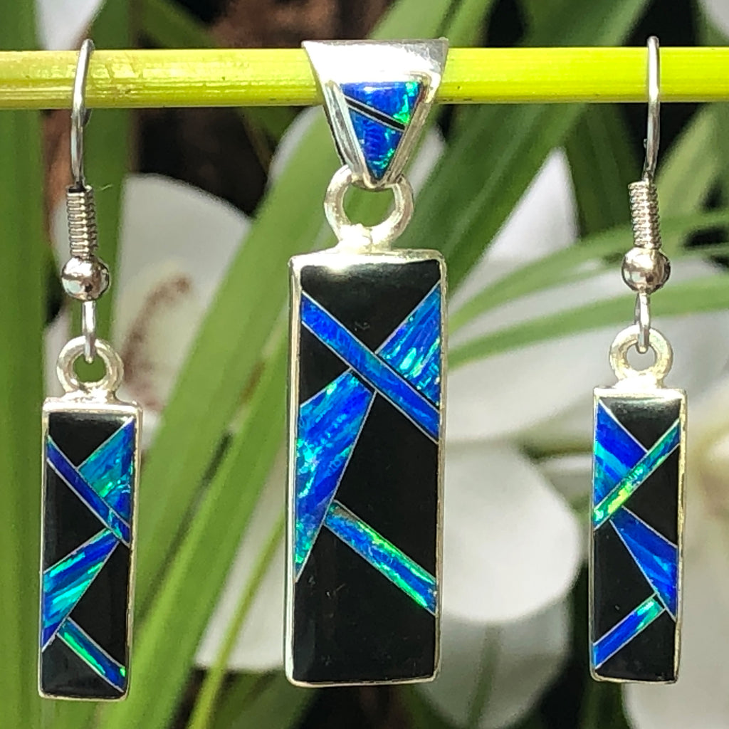 BLUE OPAL SETS