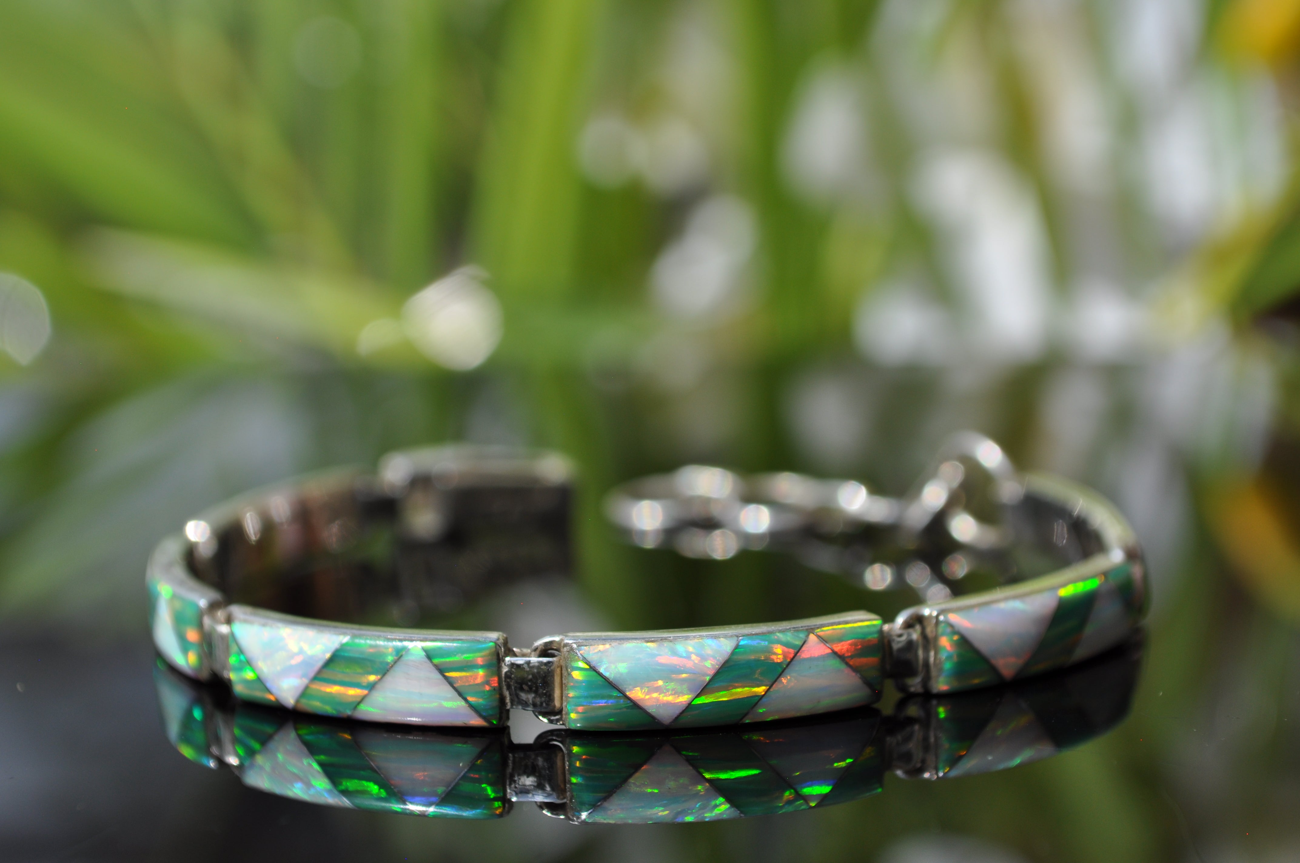 BR61 GREEN AND WHITE FIRE OPAL BRACELET Opal Reef Jewelry